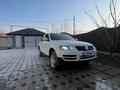 Volkswagen Touareg 2005 года за 4 600 000 тг. в Алматы – фото 3