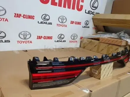 Центральный стоп сигнал на Lexus LX600 21-24 за 200 000 тг. в Алматы – фото 5