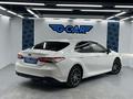 Toyota Camry 2019 года за 8 900 000 тг. в Астана – фото 38