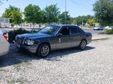 Mercedes-Benz E 200 1992 года за 1 500 000 тг. в Туркестан – фото 2