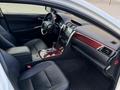 Toyota Camry 2012 года за 9 100 000 тг. в Уральск – фото 13