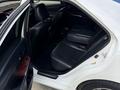 Toyota Camry 2012 года за 9 100 000 тг. в Уральск – фото 12