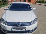 Volkswagen Passat 2013 года за 5 700 000 тг. в Павлодар – фото 4