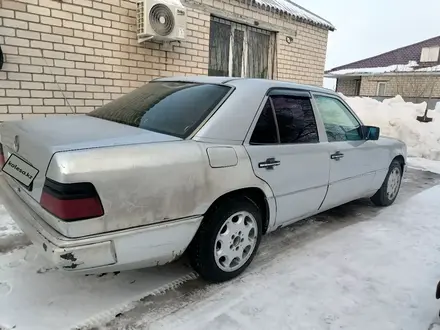 Mercedes-Benz E 220 1995 года за 1 500 000 тг. в Актобе – фото 8