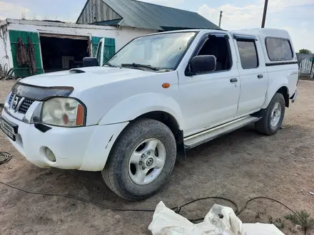 Nissan NP300 2011 года за 4 150 000 тг. в Бестобе