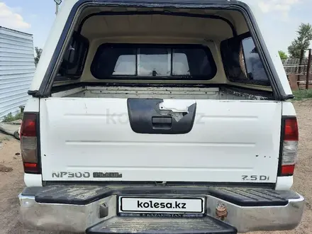 Nissan NP300 2011 года за 4 150 000 тг. в Бестобе – фото 5