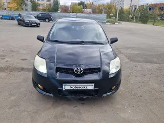 Toyota Auris, 2008