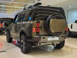 Land Rover Defender 2025 года за 76 740 000 тг. в Астана – фото 4