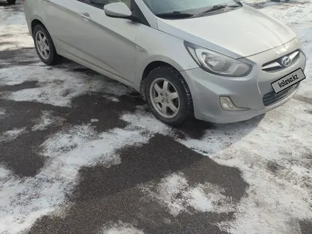 Hyundai Accent 2011 года за 2 999 999 тг. в Алматы – фото 2