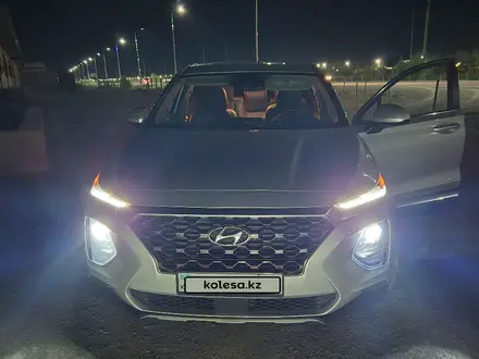 Hyundai Santa Fe 2019 года за 13 000 000 тг. в Кызылорда – фото 6