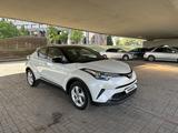 Toyota C-HR 2018 года за 11 500 000 тг. в Алматы