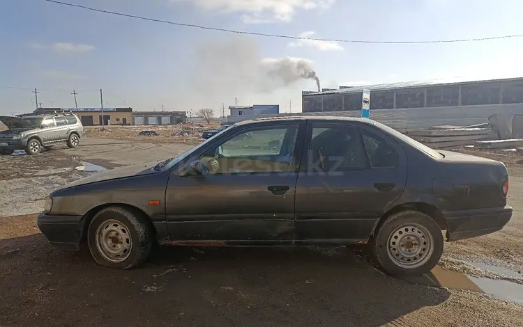 Nissan Primera 1993 годаfor550 000 тг. в Сатпаев