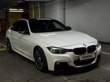 BMW 330 2016 года за 13 500 000 тг. в Алматы – фото 2