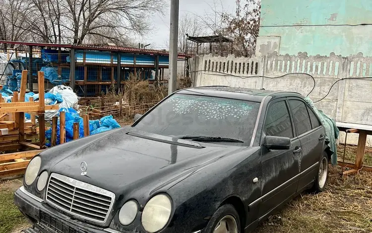 Mercedes-Benz E 320 1998 годаүшін1 400 000 тг. в Актобе