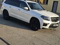 Mercedes-Benz GL 500 2014 годаfor15 000 000 тг. в Атырау