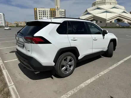Toyota RAV4 2019 года за 17 300 000 тг. в Астана – фото 8