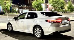 Toyota Camry 2023 года за 14 700 000 тг. в Астана – фото 5
