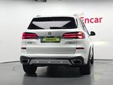 BMW X5 XDrive 40i 2025 года за 48 000 000 тг. в Астана – фото 4