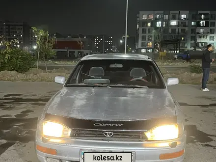 Toyota Camry 1994 года за 1 000 000 тг. в Алматы – фото 3