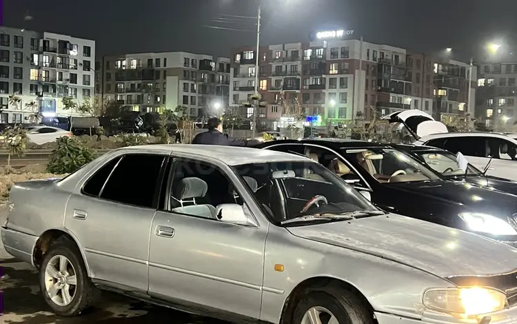 Toyota Camry 1994 года за 1 000 000 тг. в Алматы