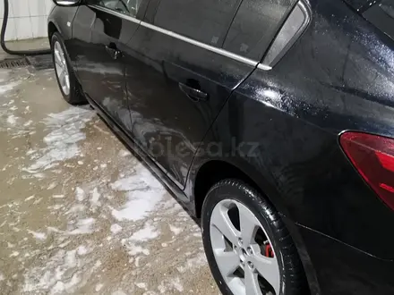Chevrolet Cruze 2012 года за 3 500 000 тг. в Астана – фото 12