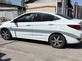 Hyundai Accent 2014 года за 5 700 000 тг. в Алматы – фото 2