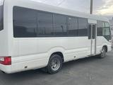 Toyota  Coaster 2017 года за 19 700 000 тг. в Атырау – фото 3