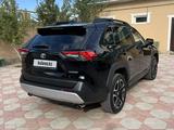 Toyota RAV4 2020 года за 12 800 000 тг. в Актау – фото 5