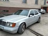 Mercedes-Benz E 260 1992 года за 1 200 000 тг. в Алматы
