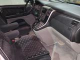 Toyota Alphard 2003 года за 7 300 000 тг. в Актобе – фото 2