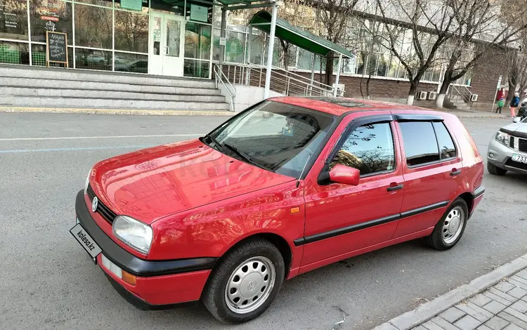 Volkswagen Golf 1993 года за 2 300 000 тг. в Караганда