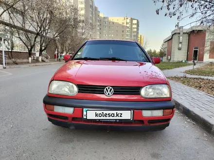 Volkswagen Golf 1993 года за 2 300 000 тг. в Караганда – фото 3