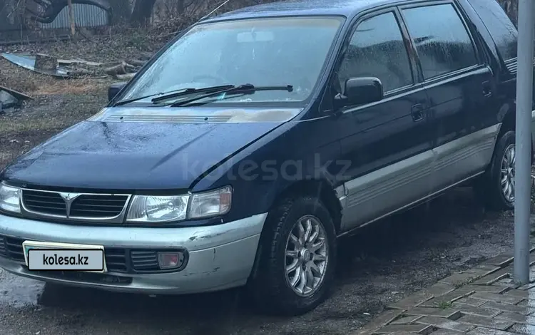 Mitsubishi Chariot 1997 года за 1 000 000 тг. в Алматы