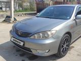 Toyota Camry 2004 года за 5 700 000 тг. в Шымкент