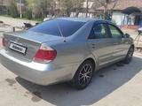 Toyota Camry 2004 года за 5 700 000 тг. в Шымкент – фото 2