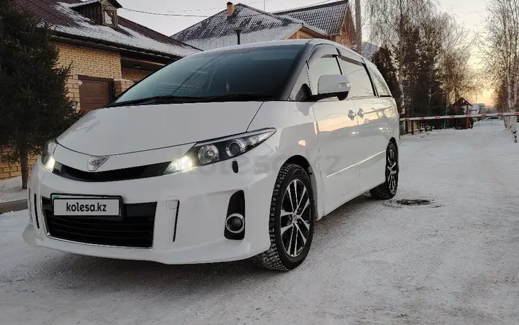 Toyota Estima 2013 года за 9 800 000 тг. в Караганда