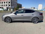 Hyundai Elantra 2019 года за 8 150 000 тг. в Атырау – фото 4