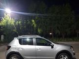 Renault Sandero 2015 года за 1 600 000 тг. в Алматы – фото 3