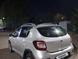 Renault Sandero 2015 года за 1 600 000 тг. в Алматы – фото 5
