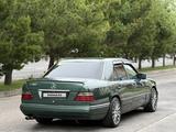 Mercedes-Benz E 280 1994 года за 2 390 000 тг. в Шымкент – фото 4