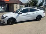 Hyundai Elantra 2021 года за 8 100 000 тг. в Алматы – фото 4