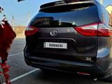 Toyota Sienna 2017 года за 14 100 000 тг. в Актау – фото 4