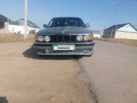 BMW 520 1989 года за 1 000 000 тг. в Сарыозек