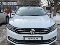 Volkswagen Passat 2017 годаүшін7 700 000 тг. в Алматы