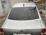 Volkswagen Passat 2001 года за 2 000 000 тг. в Семей – фото 5