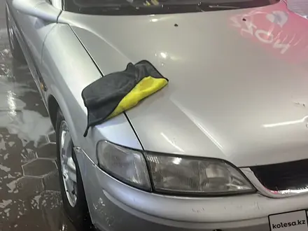 Opel Vectra 1998 года за 850 000 тг. в Караганда – фото 8