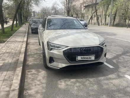 Audi e-tron 2020 года за 26 000 000 тг. в Алматы