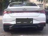 Hyundai Elantra 2022 годаfor11 000 000 тг. в Алматы – фото 4