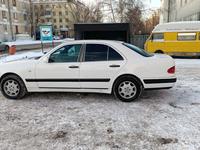 Mercedes-Benz E 230 1997 годаүшін2 450 000 тг. в Астана