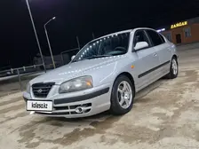 Hyundai Elantra, 2005